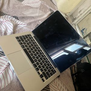 Apple Macbook 💻 Pro 2017  All Ok