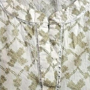 White New Anarkali Kurti