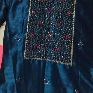 Blue Kurta With Mirror And Thread Work