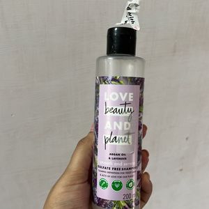 Love Beauty And Planet Shampoo