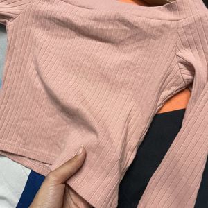 PRICE DROP⬇️ Pink Ribbed Off ShoulderCrop Top