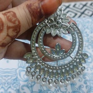 Silver Earrings With Tika