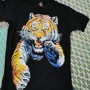 Tiger Print Tshirt