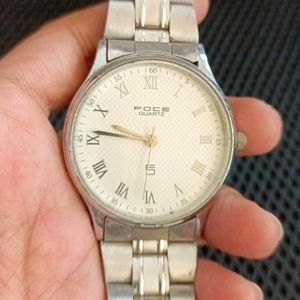 FOCE Quartz Big Dial Watch with Silver Strap.