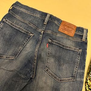 Levis Jeans