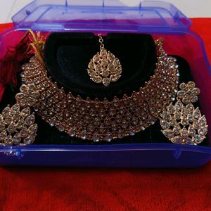 Necklace Set