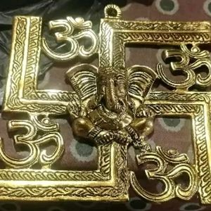 Metal Wall Hanging On Swastik Ganesha Idol