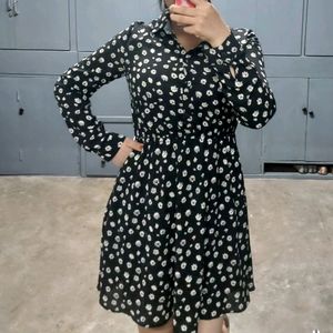 Pretty Black Floral Dress