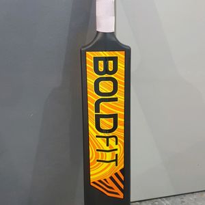 BOLDFIT Cricket Bat Indoor Outdoor Turf Plastic