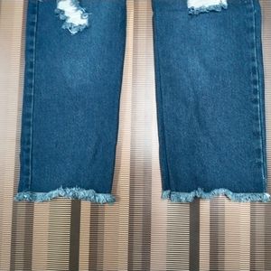 T-24 Size 32 Slim Fit Women Denim Jeans