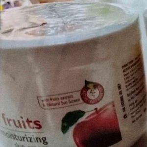 Skin Fruit Cream