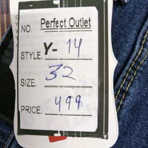 Y-14 Size 32 Bootcut Wom