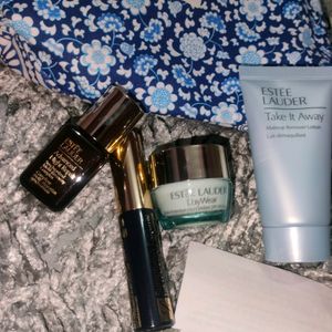 Estee Lauder Travel Pack