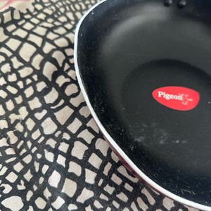 Peigon Induction Based Kadai Without Handle