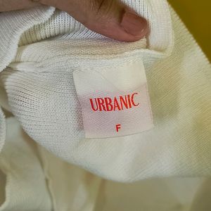 Urbanic - Bow Crop Top