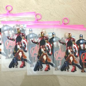 Set of 4 New Avengers Silicon Pouch for Kids