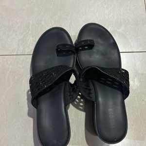 Mochi Black Wedges