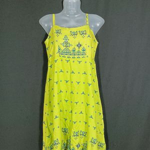 Parrot Green Color Printed Dress ( Women's)