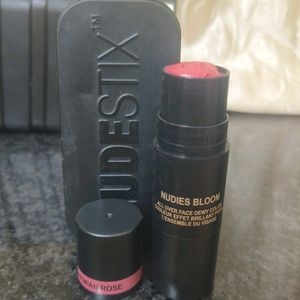 Nudestix Blushes On Huge Discount - 699/-