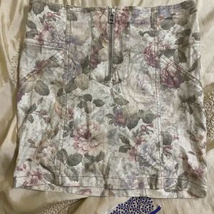 FLORAL SKIRT