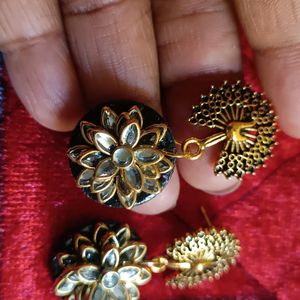 Brand new Kundan Earrings