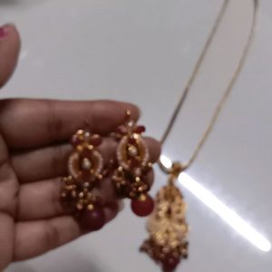 Chain Wid Pendant