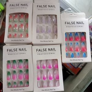 5 Combo Of Fake Nails