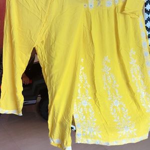 Lucknowi Chikankari Suit