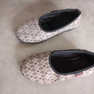 Women Palm Shoes