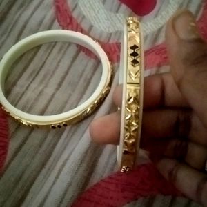 Pair Of Beautiful Bangles