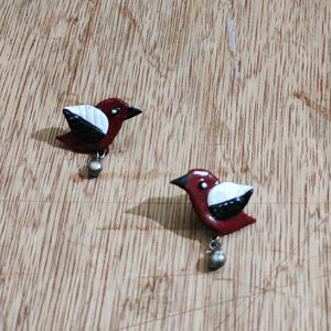 Brand New Clay Bird Necklace With Matching Earring