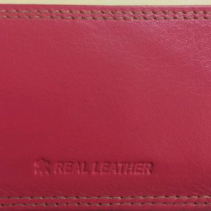 This is The Beautiful Leather purse For Women