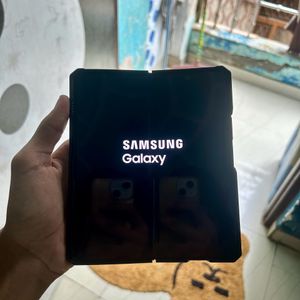 Samsung Z Fold 4 ( Fix Price )