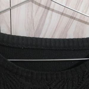 Girl's/Women Black Woolen Sweater