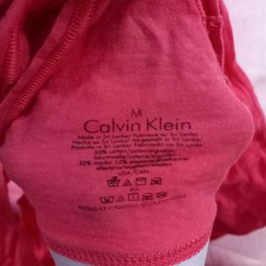 CALVIN KLEIN M SIZE SPORTS UNDERWEAR BRALETTE