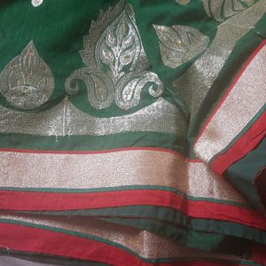 Green Colour Saree With Golden Border