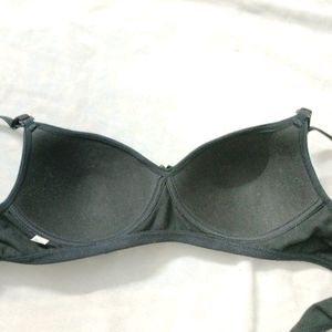 New Black Padded Bra