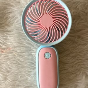 Portable Fan Like new Condition