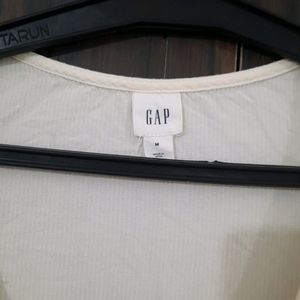 GAP CREPE-DETAIL BOXY TOP