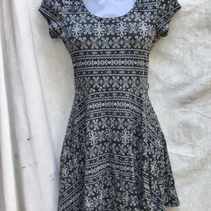 PRINTED DRESS