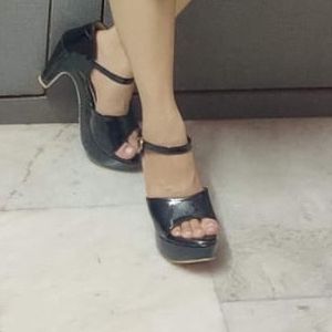 Shoetopia Black Heels sandal