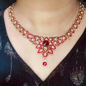 Necklace With Maang Tikka(Forehead Jewellery)