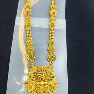 Golden Neckles