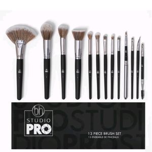 13 Piece Makeup Brushes Set