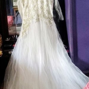 Beautiful Wedding party Wear Dress Size issue