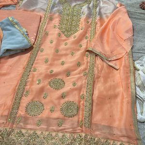 Beautiful Embroidery Double Shade Suit With Duppt