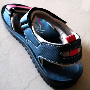 TRV Sandles With Free Mickey Rubber Pencils