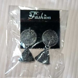 Jhumka Earings Buy 1 Get One Free