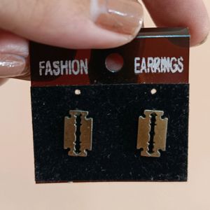 2 pair of Funky earrings studs