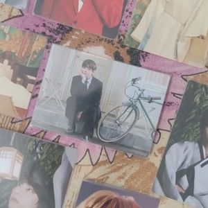 BTS V Official Photocards